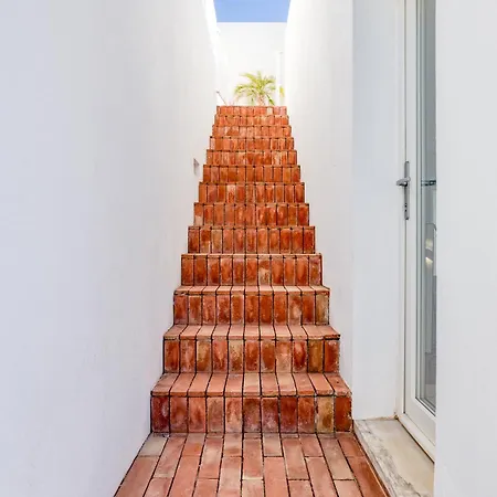 Zorora House Olhão